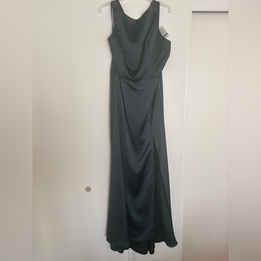 NWT Hunter Amsale Satin Dress MSRP $300